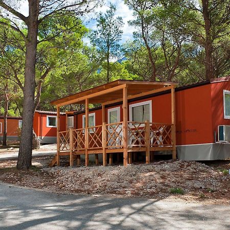 Mobile Homes Basko Polje Campground Baška Voda エクステリア 写真
